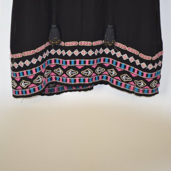 Tolani Embroidered Peasant Boho Art To WearTunic Dress Womens V Neck Tassel Tie - Picture 2 of 9